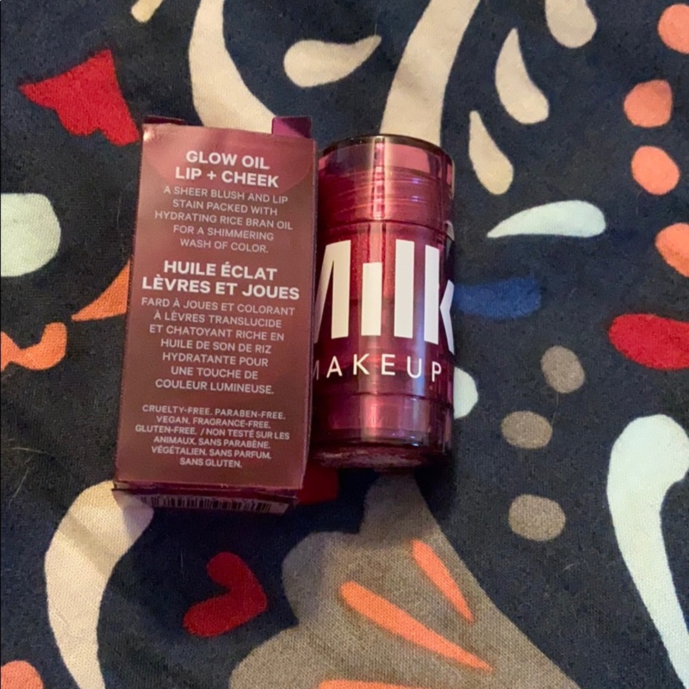 NIB Milk makeup glow oil lip + cheek shade Astro